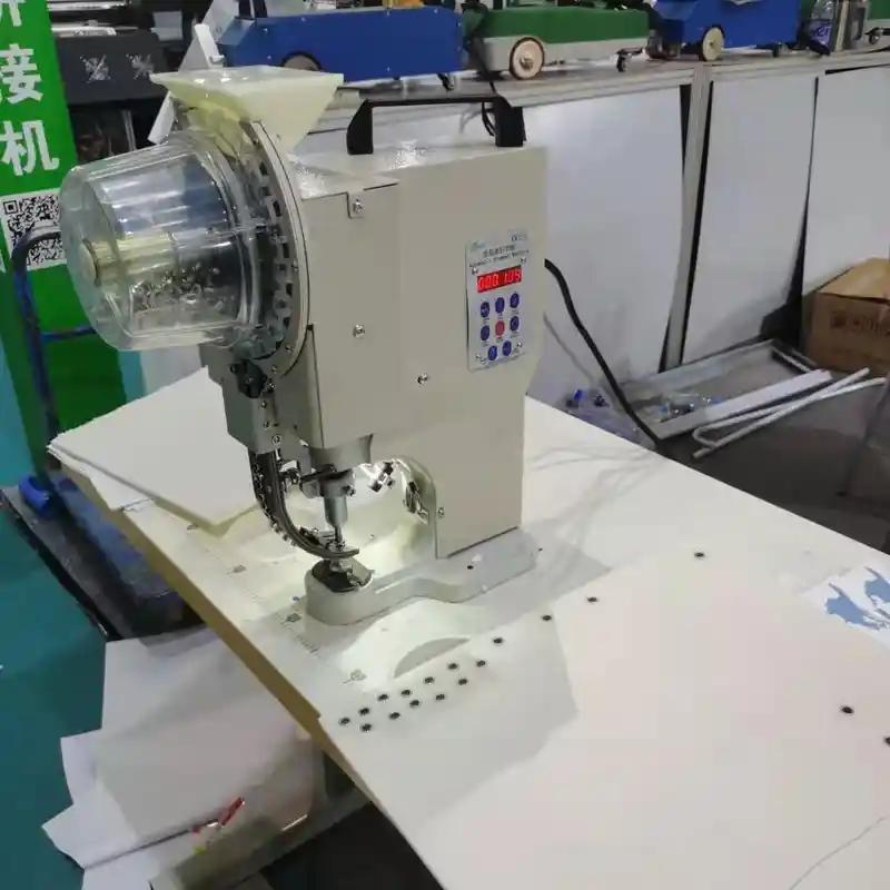 Automatic Eyelet Machine BD750A