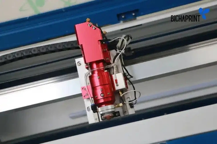 CNC Laser hibrido 1325 para grabar y cortar elementos metálicos y no metálicos