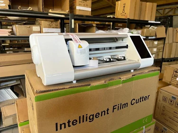 Ploter de corte para crear film protector de pantalla