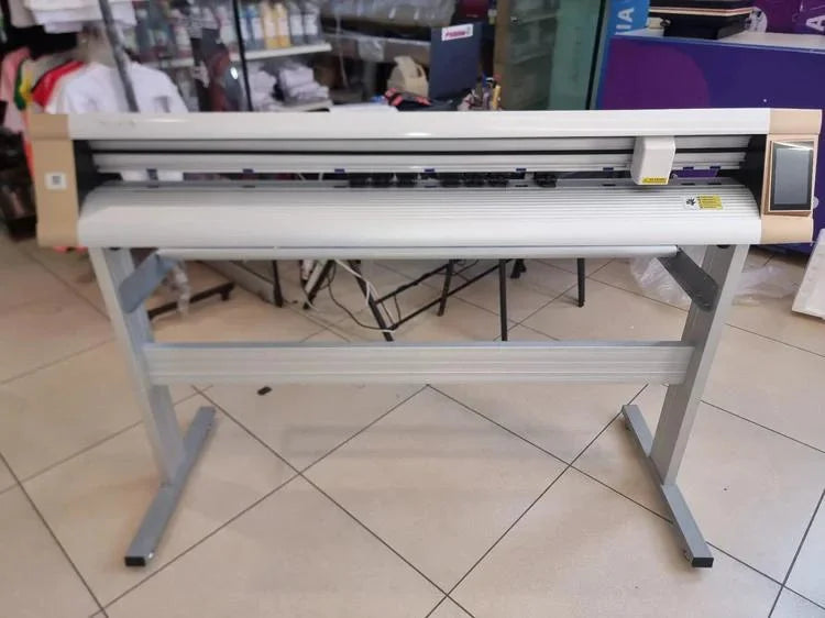 Ploter de corte PRO, Motor Servo, Cámara scan y Pantalla Táctil